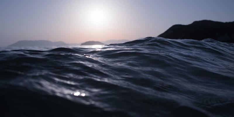 网络技术新范式：SD-WAN与MPLS混合组网的最佳实践与成本优化策略